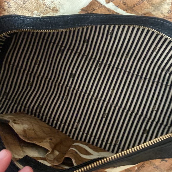 L.A.M.B. - Picture 7 of 9